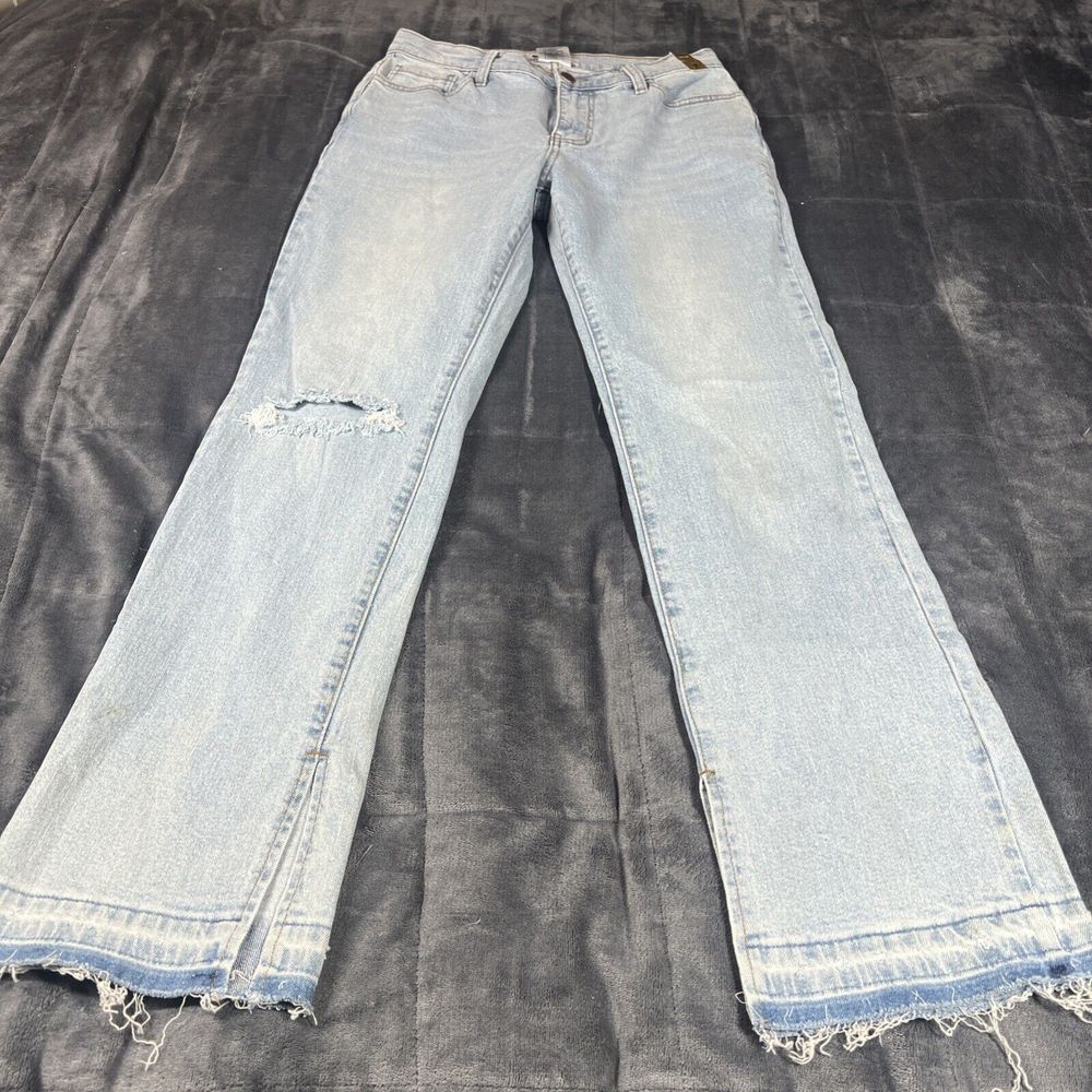 VIBRANT MIU JEANS DISTRESSED SIZE‎ 7
